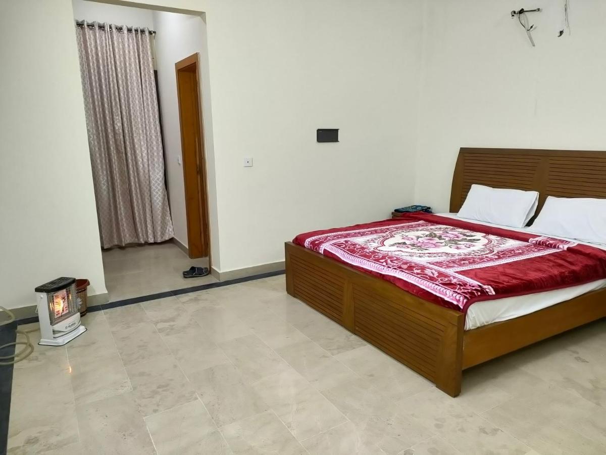 GB Lodging House, Islamabad Bed & Breakfast Dış mekan fotoğraf